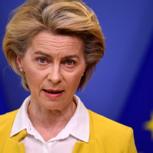 Parlamentul European dezbate în octombrie două moțiuni de cenzură împotriva Ursulei von der Leyen
