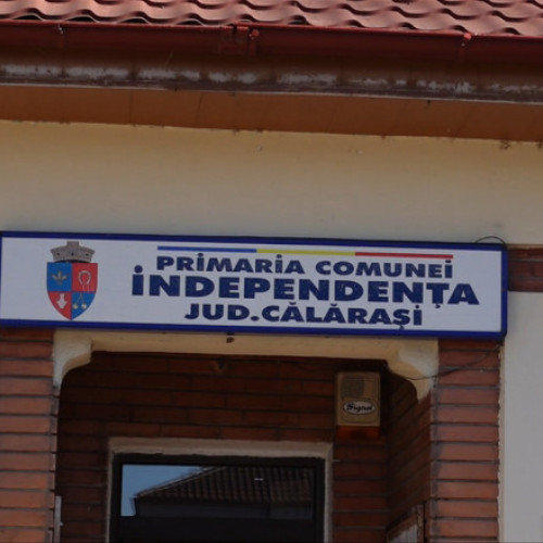 Primarul din Independența a redus salariile din administrație pentru a face economii