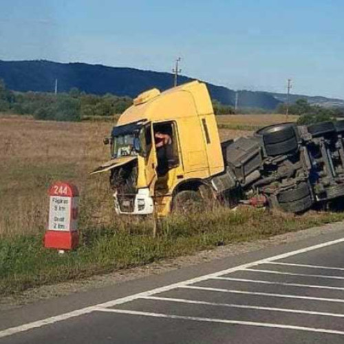 Cisternă cu acid sulfuric răsturnată pe DN 1 în urma exploziei unei roți