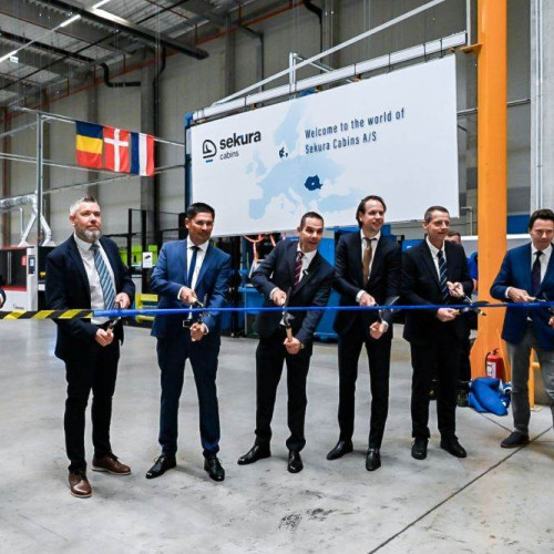 Sekura Cabins deschide o nouă fabrică modernă la Brașov cu o investiție de 1,8 milioane euro