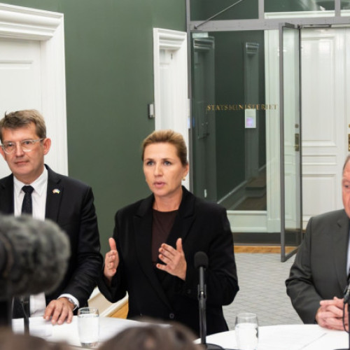 Danemarca cumpără arme cu rază lungă în contextul tensiunilor cu Rusia