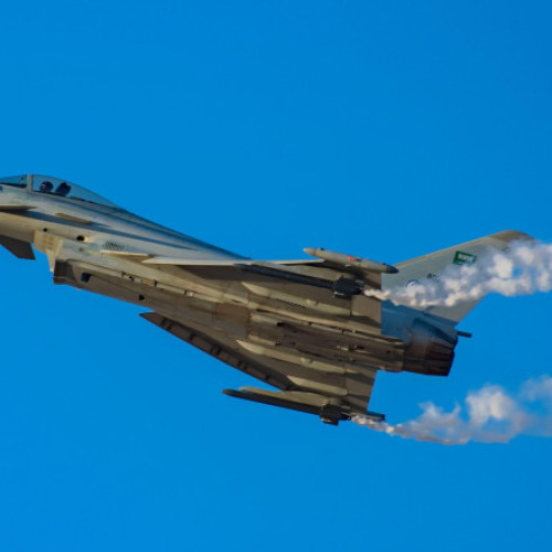 Eurofighter Typhoon ar putea primi rachete ieftine anti-dronă AGR-20 Falcon