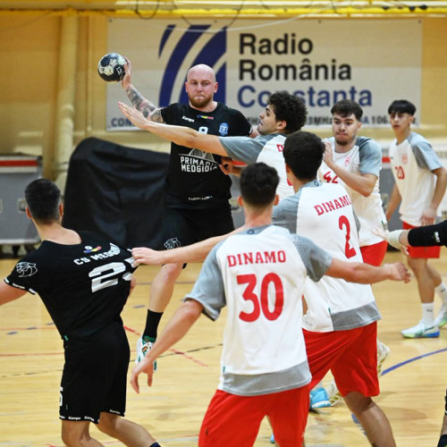 CS Medgidia câștigă meciul de handbal cu CS Dinamo București, scor 37-30