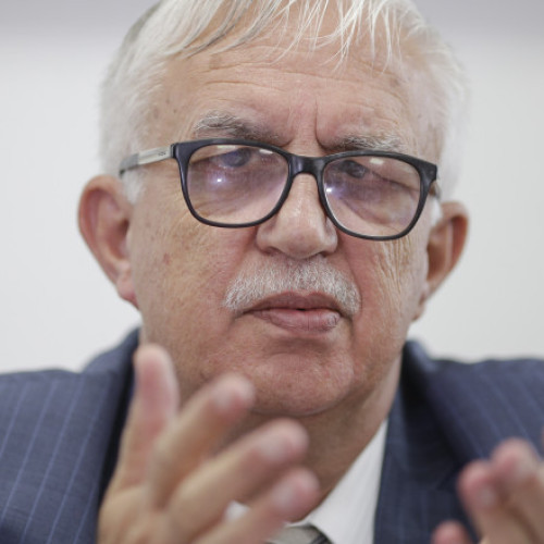 Fostul judecător CCR Augustin Zegrean critică Guvernul pentru gestionarea pensiilor magistraților