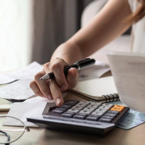 IRCC crește la 6,06%, ceea ce va majora ratele creditelor în lei cu dobândă variabilă