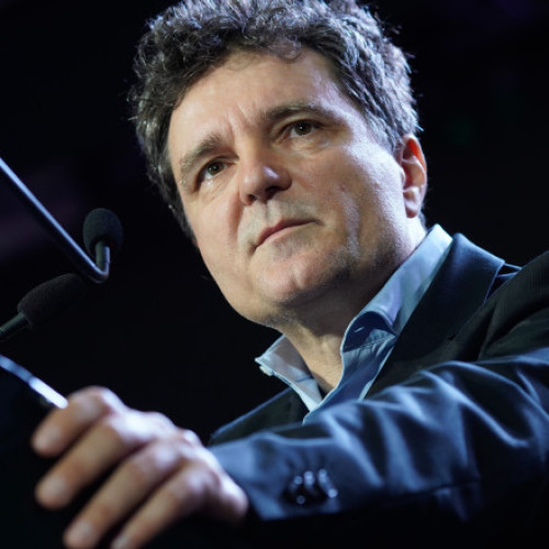 Nicuşor Dan: vocile studenţilor români pot aduce toleranţă şi incluziune în societate