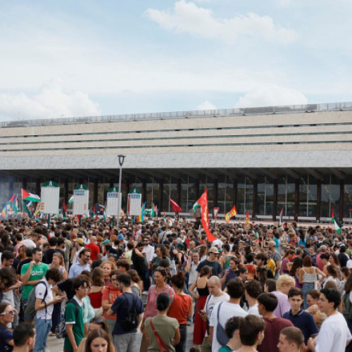 Italia paralizată de o grevă generală în semn de solidaritate cu Gaza