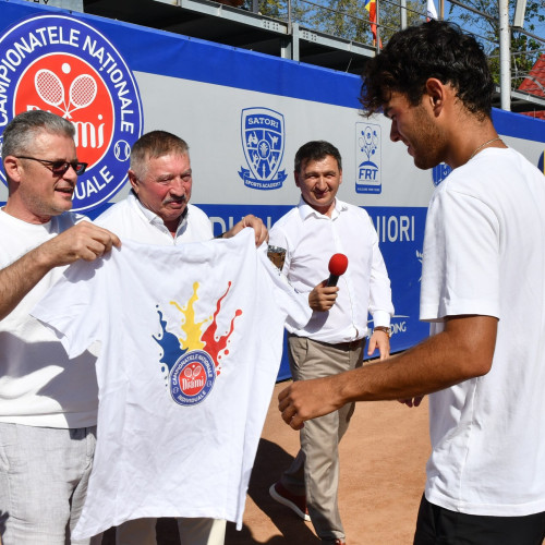 Ștefan Andreescu își apără titlul la campionatul național de tenis de câmp