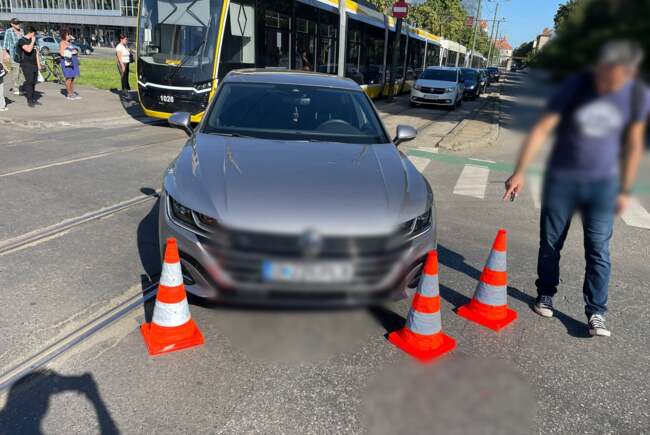 Accident rutier cu o victimă transportată la spital în urma unui impact între două mașini