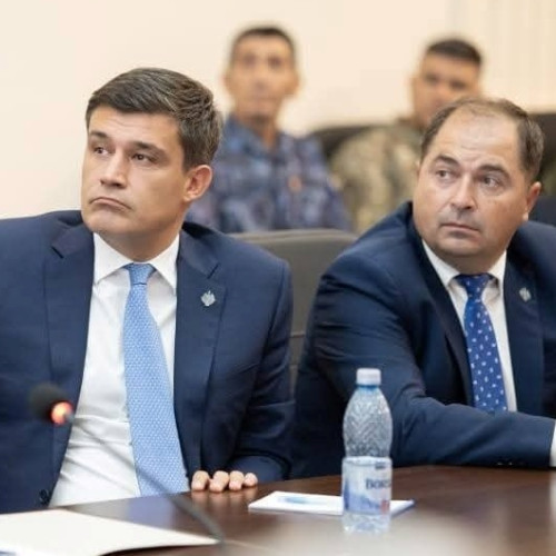 Comisia pentru apărare s-a întâlnit cu liderii MApN pentru discuții strategice