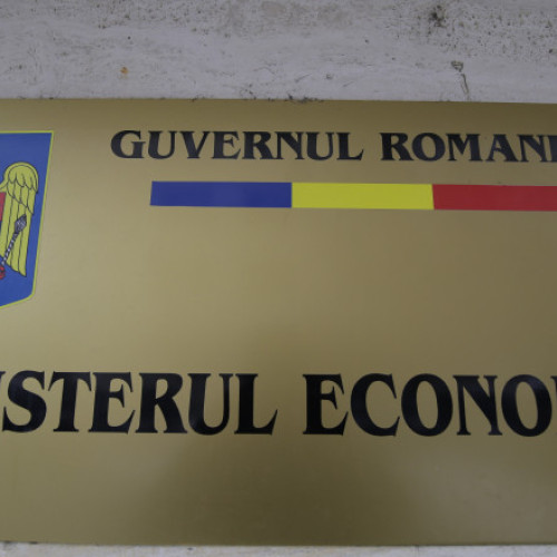 Protest la Ministerul Economiei din cauza situaţiei grave de la şantierul naval Damen Mangalia