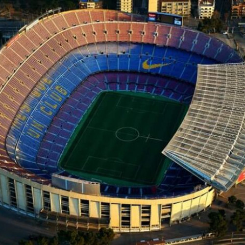 Camp Nou nu va primi spectatori din cauza problemelor de siguranţă