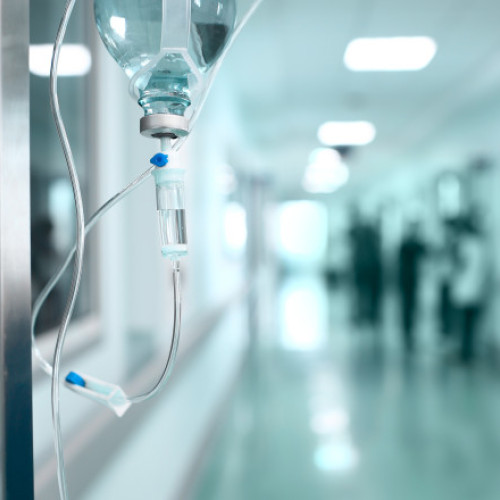 Chirurg cercetat după acuzații de malpraxis în urma unei operații estetice la spitalul din Beiuș