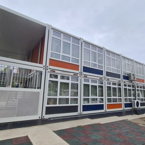 Părinții grădiniței din Valea Lupului contestă modul de alegere a firmei de catering