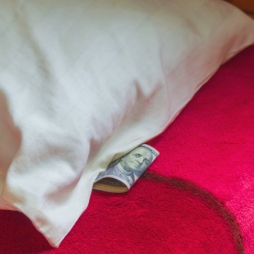 BCE recomandă păstrarea numerarului acasă pentru situații de urgență