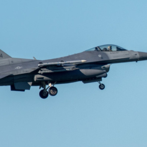 Avioane americane au interceptat patru avioane militare rusești lângă Alaska