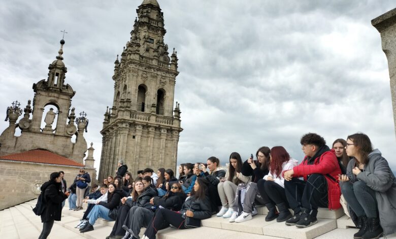 Colegiul Economic Regele Mihai I din Buzău conectează elevi europeni prin proiecte Erasmus+