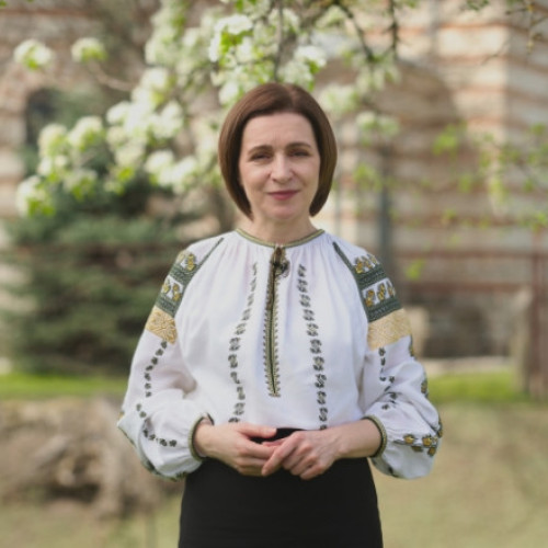 Maia Sandu îndeamnă cetățenii Moldovei să voteze și avertizează asupra influenței Kremlinului
