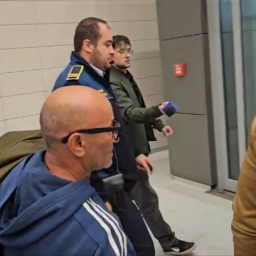 Bărbat din Cluj, prins în Spania și adus în țară pentru tentativă de viol