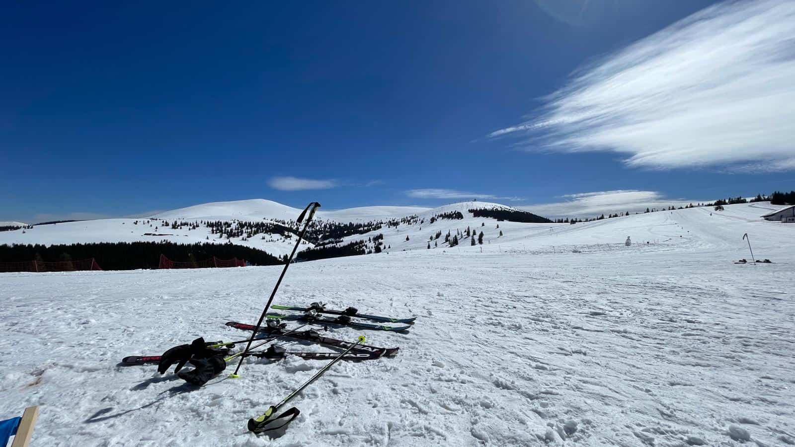 Când începe vacanța de schi pentru elevii din Alba și din țară în 2026