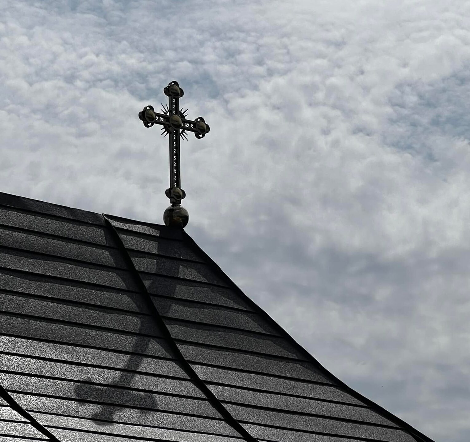 Parohia Manolești Vale va celebra hramul Icoanei Maicii Domnului Pantanassa