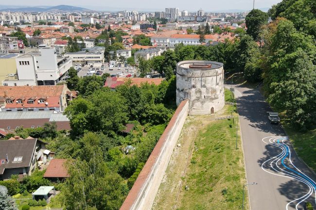 Primăria Brașov începe restaurarea Bastionului Postăvarilor cu accent pe autenticitate