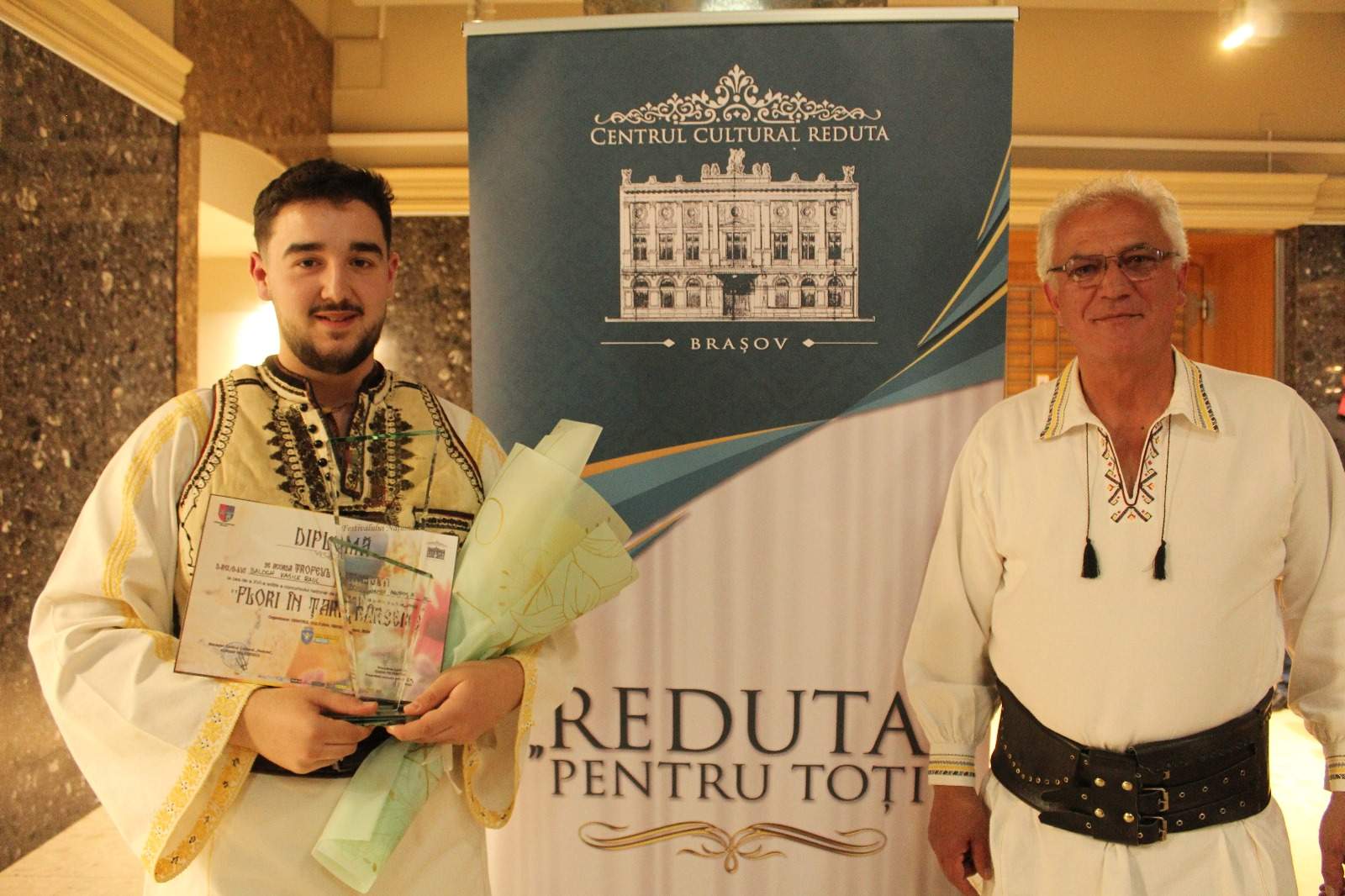 Festivalul „Flori în Țara Bârsei” adună tineri interpreți din zece județe