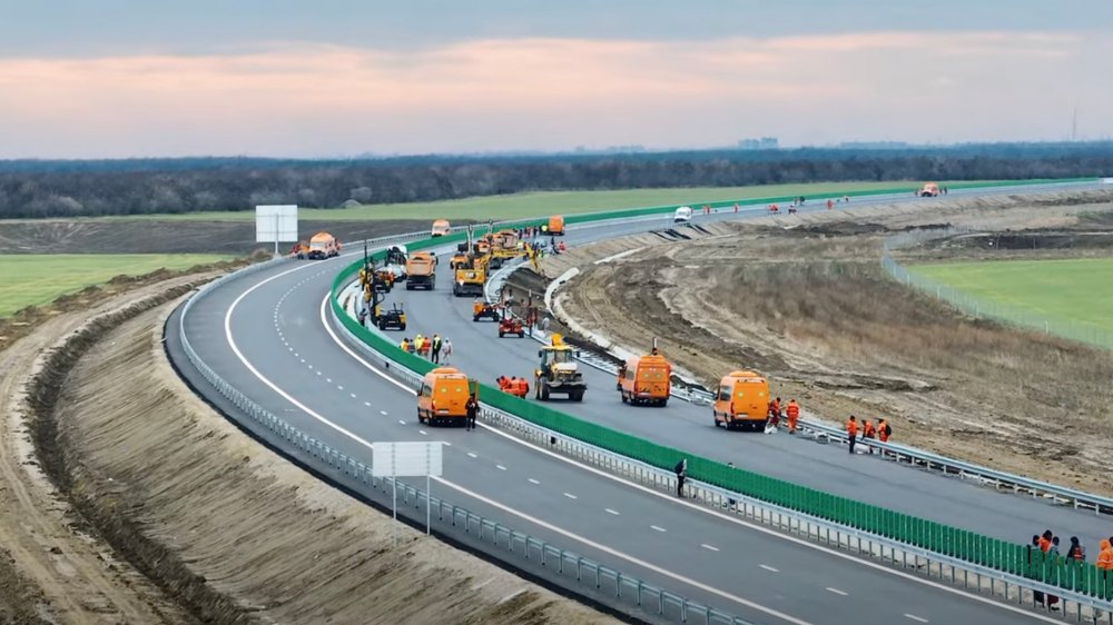 Autostrada A7 din Moldova riscă să fie deschisă parțial în 2025 din cauza întârzierilor
