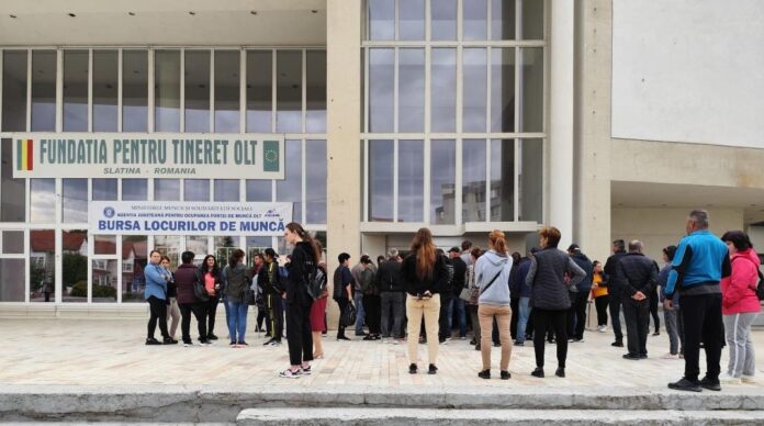 Bursa locurilor de muncă organizată la Slatina și Caracal pe 10 octombrie