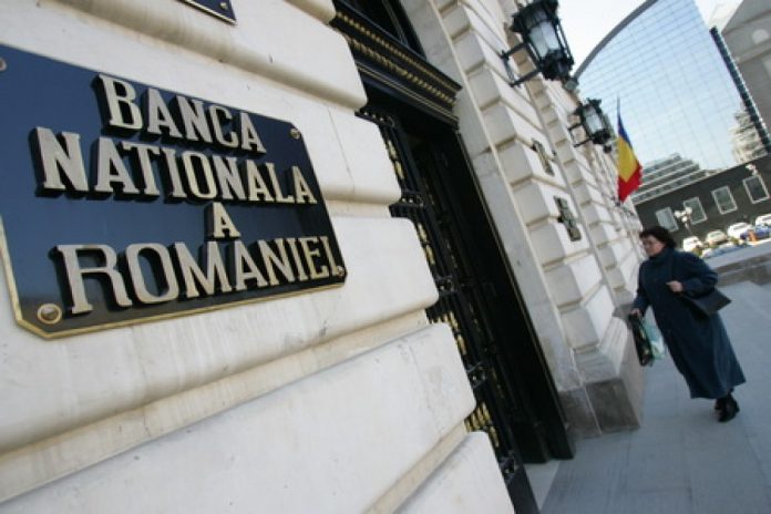 Datoria externă a României a crescut cu aproape 19 miliarde euro în primele opt luni