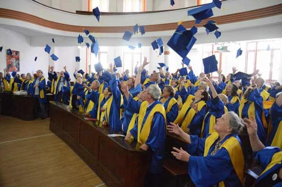 Universitatea „Dunărea de Jos” coordonează proiect inovativ pentru educația seniorilor