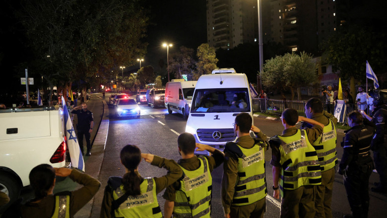 Hamas predă rămășițele ostaticilor decedați în contextul reducerii ajutorului israelian