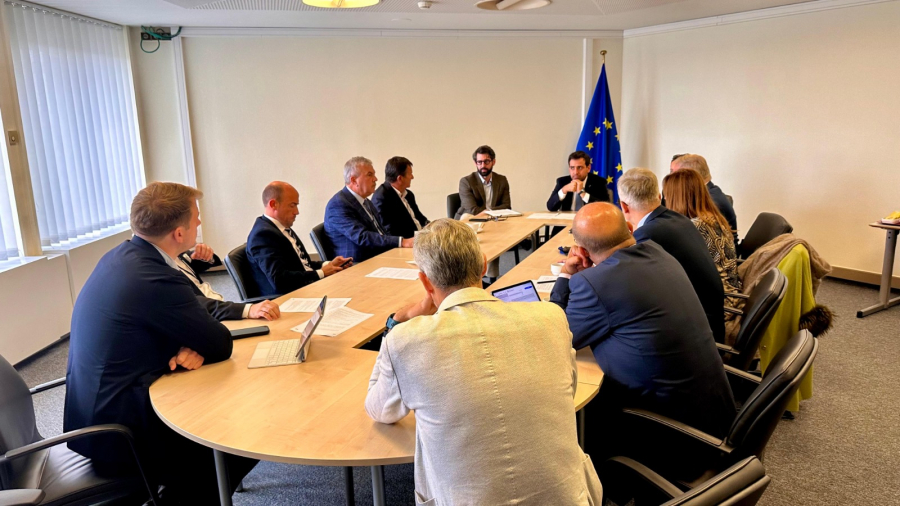 UE introduce noi reguli pentru protejarea industriei oțelului românești