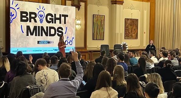 AIESEC Iași începe o nouă sesiune de recrutare pentru studenți