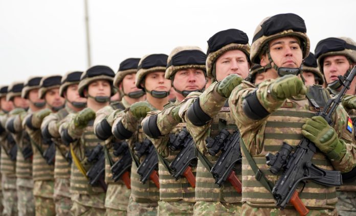 Guvernul aprobă program voluntar de pregătire militară pentru tinerii între 18 și 35 de ani