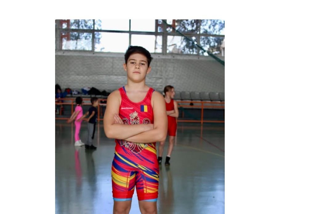 Vlad Mangri concurează la categoria 48 kg în lotul național de juniori