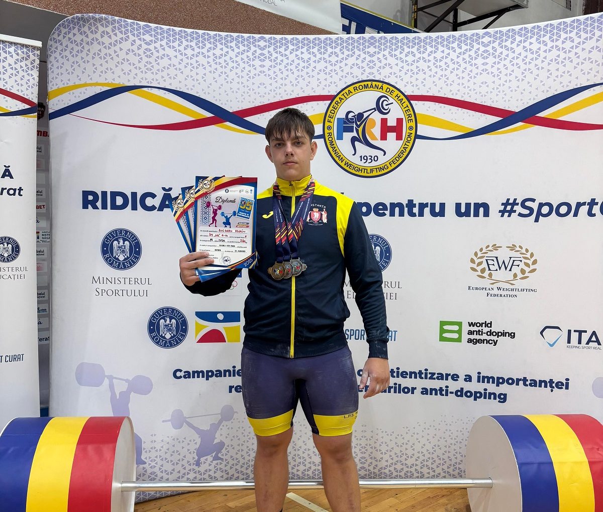 Florin Bulgaru, elev și halterofil din Constanța, se pregătește pentru Campionatele Europene