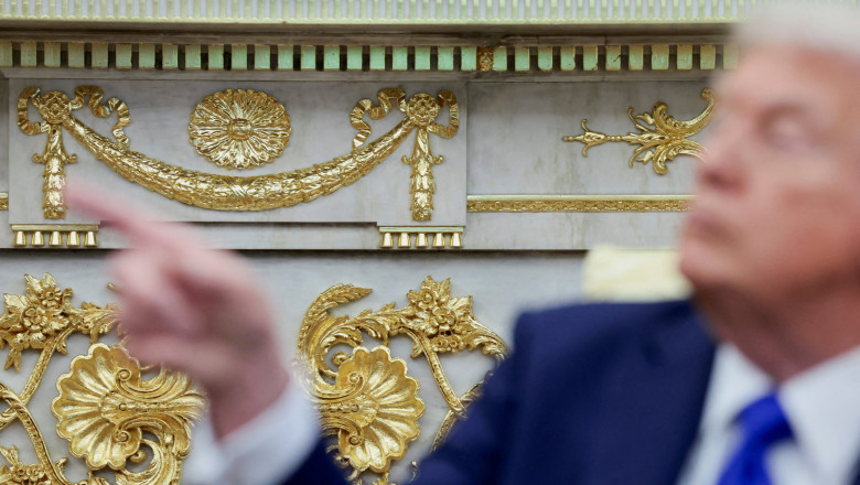 Donald Trump transformă Casa Albă printr-o renovare fastuoasă și o sală de bal de 250 milioane $