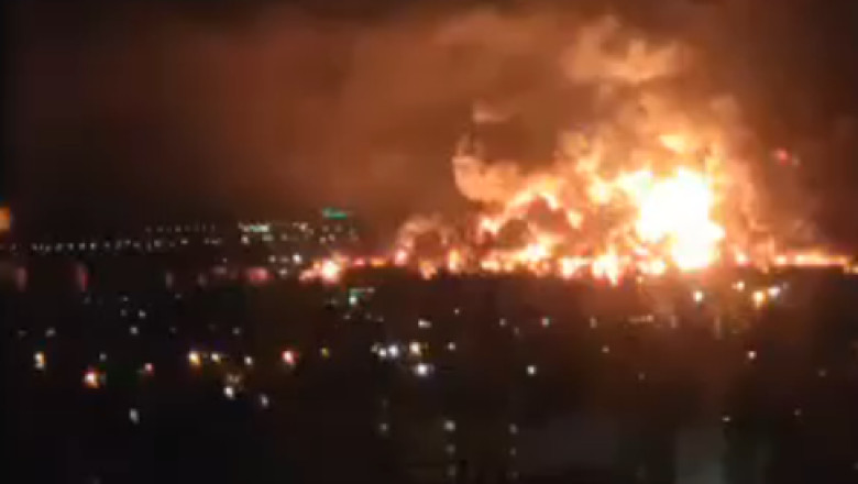 Dronele ucrainene au atacat un depozit de petrol important în Crimeea