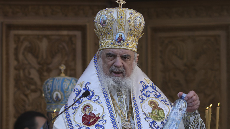 Patriarhul Daniel: Sfânta Parascheva adună ortodocșii în rugăciune și evlavie