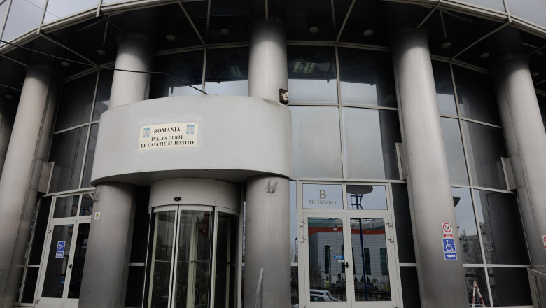 Înalta Curte decide asupra sesizării CCR privind legea pensiilor private