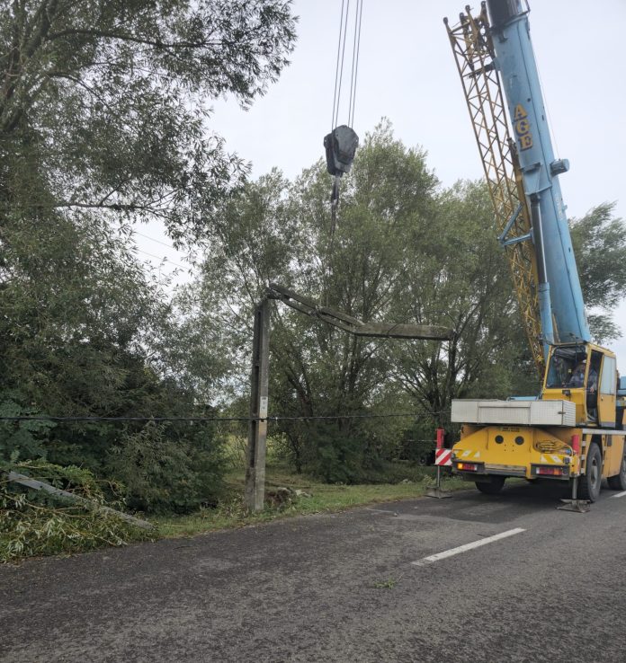 Alimentarea cu energie electrică restabilită în localitățile din Vrancea