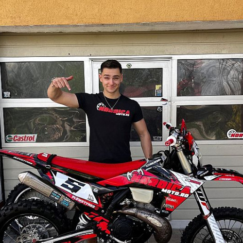 Cezar Șulea din Covasna se pregătește pentru Sea to Sky, o cursă extremă de hard enduro