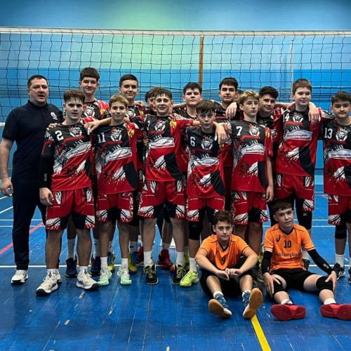 Sportivii botoşăneni strălucesc la campionatele naţionale de karate şi volei