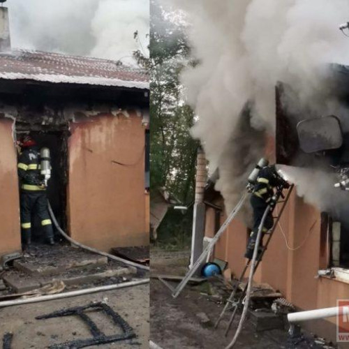 Incendiu puternic la un canton din orașul Bucecea, intervenție rapidă a pompierilor