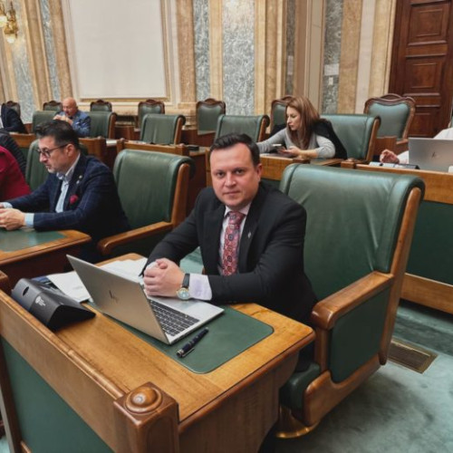 Senatorul AUR cere includerea Botoșaniului în rețeaua națională feroviară