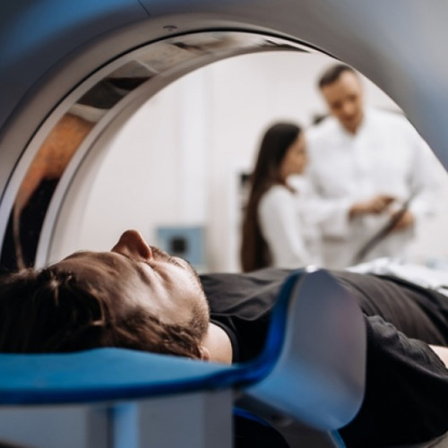 Ce trebuie să știi înainte de un computer tomograf la gât