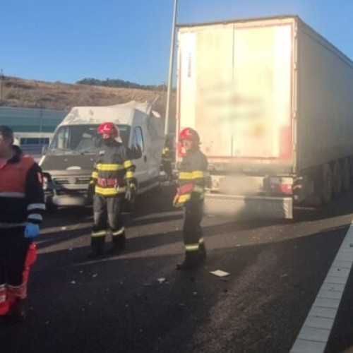 Tânăr de 24 de ani implicat într-un accident pe Drumul Expres 12 în Balș