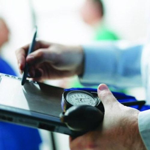 Starea pacienților internați în spitalele din București după intervenții urgente