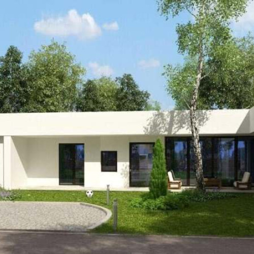 Numărul de tranzacții imobiliare a scăzut ușor după majorarea TVA în România